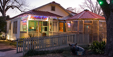 Magnolia Cafe